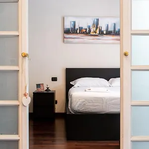 Apartment The Rent - Modern Duomo, Milan