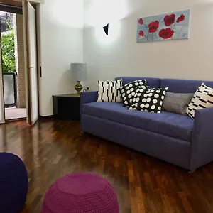 Apartment Say Yes Life, Milan
